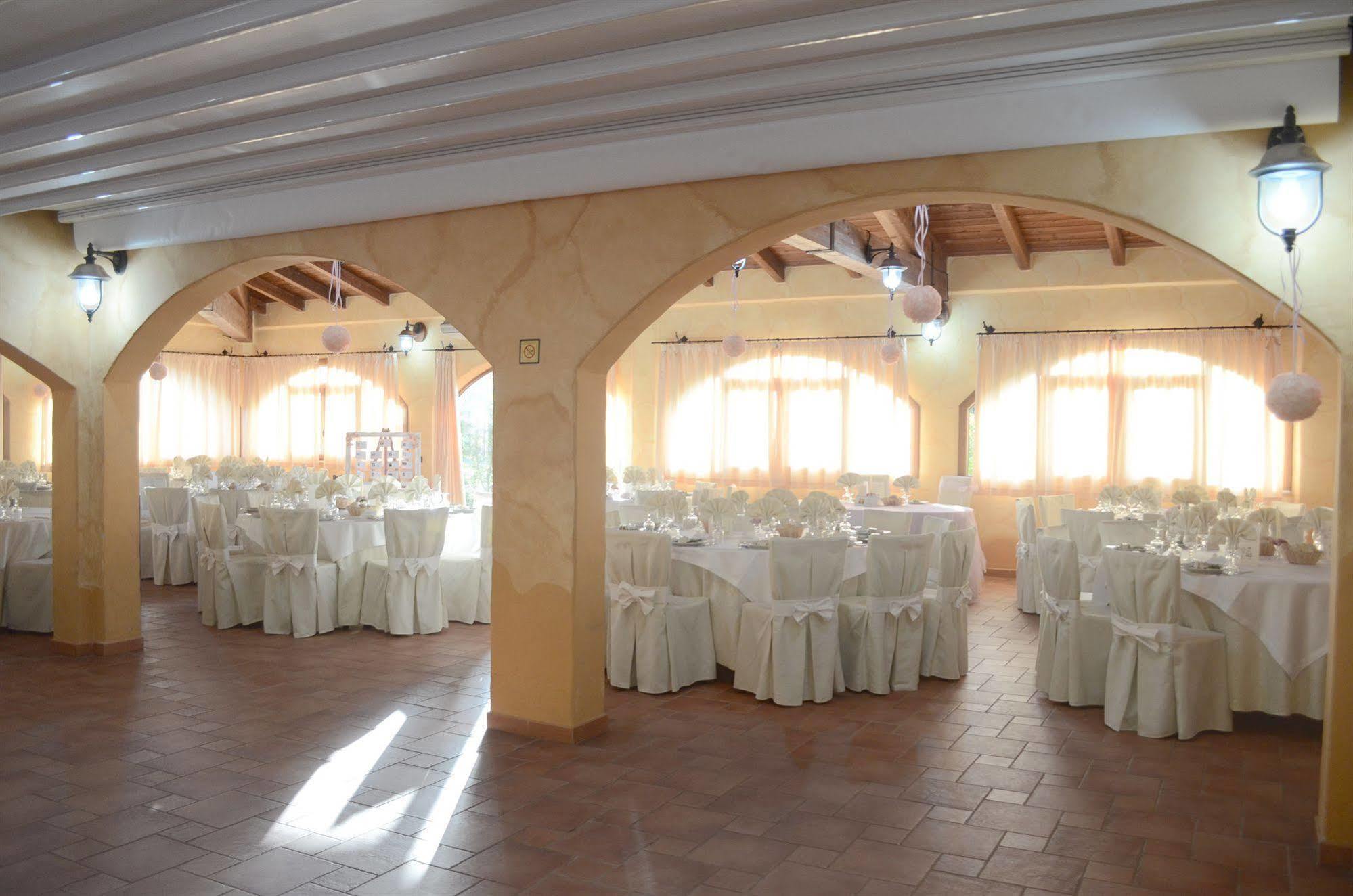 Hotel Giardino Corte Rubja イグレージアス エクステリア 写真