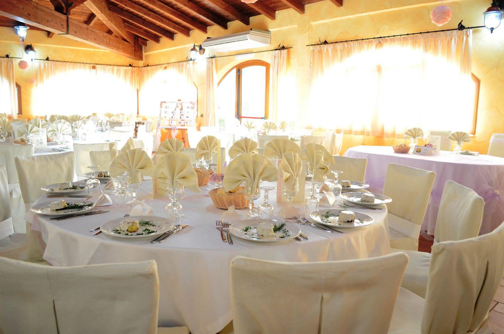 Hotel Giardino Corte Rubja イグレージアス エクステリア 写真