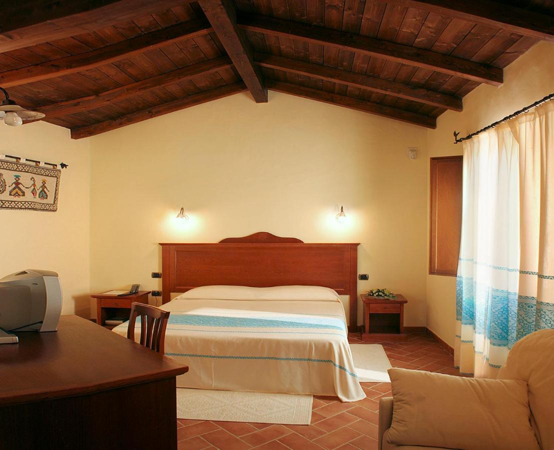 Hotel Giardino Corte Rubja イグレージアス 部屋 写真